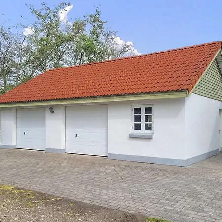 Amazing In With House A Panoramic View *
